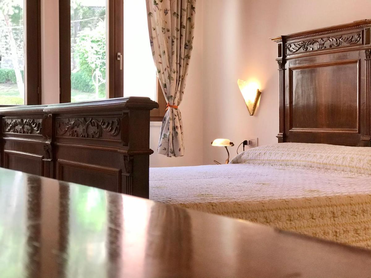 Turazza Apartments มัลเชซิเน ภายนอก รูปภาพ