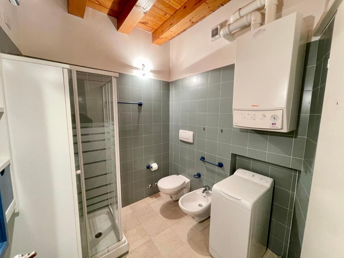 Turazza Apartments มัลเชซิเน ภายนอก รูปภาพ